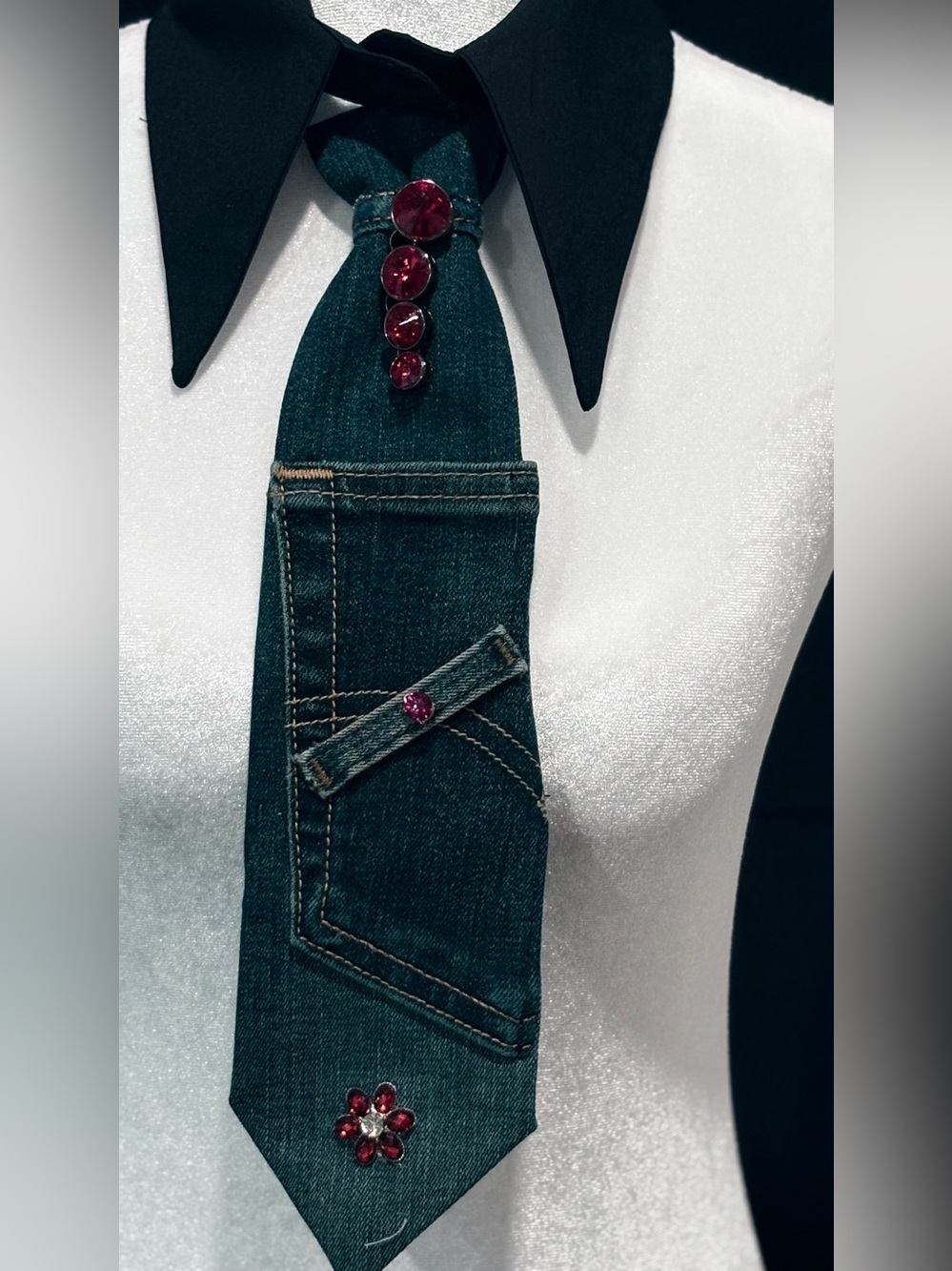 Dark Denim Novelty Tie with Ruby Accents